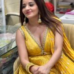 Antara Biswas Instagram - About Yesterday ❤️…. At @rashmi_aaryaa boutique Anniversary… #indian #ethnicwear #love #this #thankyou Outfit: @rashmi_aaryaa @shreeaaryaofficial @deepakpathak663