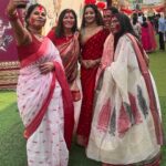 Antara Biswas Instagram – Shubho Bijoyar Priti Shubheccha 🙏🙏🙏… HAPPY DUSSEHRA 🙏🙏…. 

#happydussehra #shubhobijoya #durgapuja2023 #metadurgapujasquad #northbombaysarbojanindurgapuja North Bombay Durga Puja