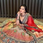 Antara Biswas Instagram – Posing To The Happiness Of “GARBA” … Feeling The Festive Vibes 💃🏻💃🏻

Outfit: @rashmi_aaryaa @shreeaaryaofficial 

Location: @merakiistudioz 

📸: @deepakpathak663