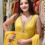Antara Biswas Instagram - About Yesterday ❤️…. At @rashmi_aaryaa boutique Anniversary… #indian #ethnicwear #love #this #thankyou Outfit: @rashmi_aaryaa @shreeaaryaofficial @deepakpathak663