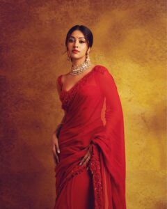 Anu Emmanuel Instagram - 🌹