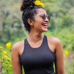 Anupama Parameswaran Instagram - That was a fun trip 😍 PC @sayoojmohan @sunithaparameswaran75 @akshayeparameswaran @vyshnavi_pramod @gopikasayooj96 @nijeshcheruly @saikumar_4711