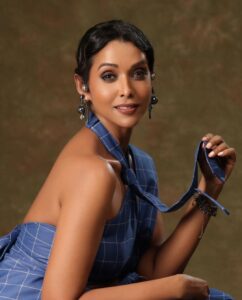 Anupriya Goenka Instagram - 🪻💙🦋🪁

Wearing @labeld 
Styled by @alapatideepti 
Jewelry @amamajewels 
Makeup @komzy_le 
Hair @kahkashaaaan 
Photography @deepak_guptap_photography 

#promotions #sultanofdelhi #fyp #shankari