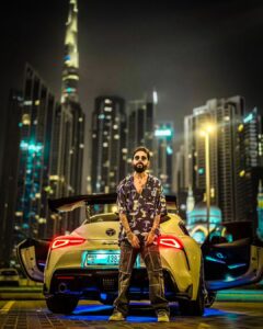 Anurag Dobhal Instagram - Middle class ladkey ki Star life ⭐❤👑
. 
. 
. 
#theuk07rider #influencer #shotoniphone #superbikes
#modified #youtuber #iphone #14promax #echo
#reelkarofeelkaro #reelitfeelit #reelsinstagram
#newsuperbike #hayabusa #delivery #meetup #dubail #bmw
#bmw1250gsa #gsadventure #gsa #uae #4M #bmw #s1000rr #mpro #bmws1000rr #supra #supramk5