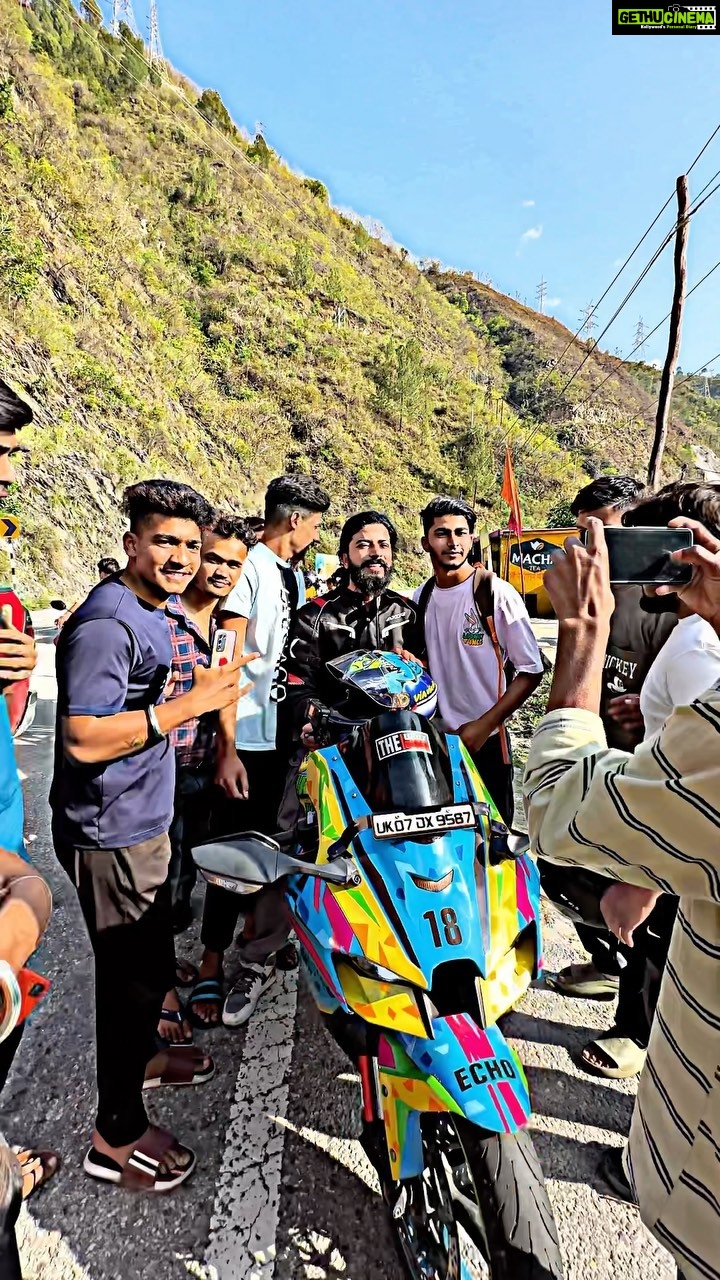 Anurag Dobhal Instagram - Brosena Ka Pyar Har Jagha ❤️🙏🏻 . . . #theuk07rider #influencer #shotoniphone #superbikes #modified #youtuber #iphone #14promax #echo #reelkarofeelkaro #reelitfeelit #reelsinstagram #newsuperbike #hayabusa #delivery #meetup #bmw #bmw1250gsa #gsadventure #gsa #mustang #ford #bmw #s1000rr #ducati