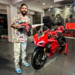Anurag Dobhal Instagram - New Beautiful Queen Is Here Brosena ❤️🥵 @ducatinsa . . . #theuk07rider #influencer #shotoniphone #superbikes #modified #youtuber #iphone #14promax #echo #reelkarofeelkaro #reelitfeelit #reelsinstagram #newsuperbike #hayabusa #delivery #meetup #bhopal #bmw #bmw1250gsa #gsadventure #gsa #northsikkim #4M #mustanggt #mustang #ford #bmw #s1000rr #mpro #ducati #v4s