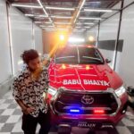 Anurag Dobhal Instagram - Kaisa Lagra Hai Apna Monster Truck 🥵❤️ . . . #theuk07rider #influencer #shotoniphone #superbikes #modified #youtuber #iphone #14promax #echo #reelkarofeelkaro #reelitfeelit #reelsinstagram #newsuperbike #hayabusa #delivery #meetup #bmw #bmw1250gsa #gsadventure #gsa #mustang #ford #bmw #s1000rr #ducati #hilux #toyota