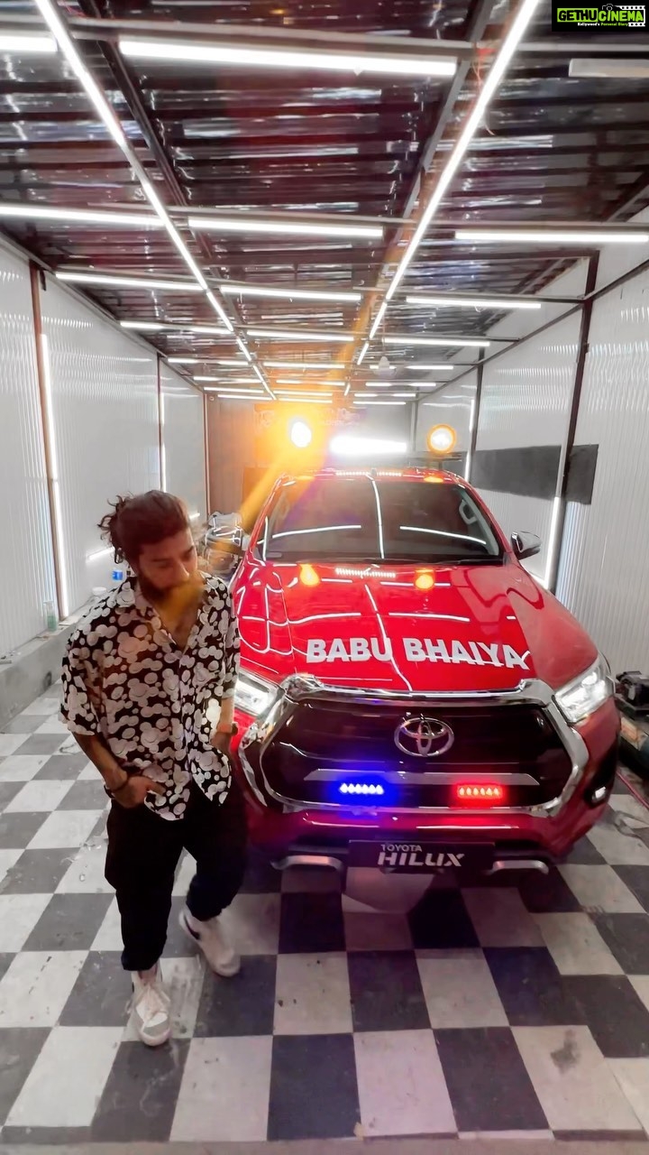Anurag Dobhal Instagram - Kaisa Lagra Hai Apna Monster Truck 🥵❤️ . . . #theuk07rider #influencer #shotoniphone #superbikes #modified #youtuber #iphone #14promax #echo #reelkarofeelkaro #reelitfeelit #reelsinstagram #newsuperbike #hayabusa #delivery #meetup #bmw #bmw1250gsa #gsadventure #gsa #mustang #ford #bmw #s1000rr #ducati #hilux #toyota