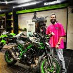 Anurag Dobhal Instagram - Shuru Se Shru Karta Hu Ithiaas Mai - Echo 😍🧿 . . . #theuk07rider #influencer #shotoniphone #superbikes #modified #youtuber #iphone #14promax #echo #reelkarofeelkaro #reelitfeelit #reelsinstagram #newsuperbike #hayabusa #delivery #meetup #bmw #bmw1250gsa #gsadventure #gsa #mustang #ford #bmw #s1000rr #ducati #hilux #z900 #kawasaki Dehradun, Uttarakhand