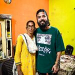Anurag Dobhal Instagram - Meet - Rakhi Aunty ❤️ She reached out to us for help - inhey 40,000 rupees ki zarurat thi ek E Rickshaw ki downpayment dene ke liye aur zarurat thi apna food stall laganey ke liye. And brosena apke support se hum log ek poora new E Rickshaw gift karrey hai aunty jee ko kal ❤️😌 Shukriyaa for everything Bhagwaan g sbka bhala karey 🧿❤️ . . . #theuk07rider #foundation #helpinghands Dehradun, Uttarakhand