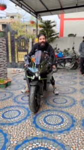 Anurag Dobhal Instagram - Maut Ka Saaman 💣🧿
.
.
.
#theuk07rider #influencer #shotoniphone #superbikes #modified #youtuber #iphone #14promax #echo #reelkarofeelkaro #reelitfeelit #reelsinstagram #newsuperbike #hayabusa #delivery #meetup #bhopal #bmw #bmw1250gsa #gsadventure #gsa  #northsikkim #4M #mustanggt #mustang #ford #supercars #h2 #ninjah2 #delivery