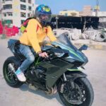 Anurag Dobhal Instagram - Guess Kidhar Jaari Hai Apni H2 😍❤️ . . . #theuk07rider #influencer #shotoniphone #superbikes #modified #youtuber #iphone #14promax #echo #reelkarofeelkaro #reelitfeelit #reelsinstagram #newsuperbike #hayabusa #delivery #meetup #bhopal #bmw #bmw1250gsa #gsadventure #gsa #northsikkim #4M #mustanggt #mustang #ford #supercars #h2 #ninjah2 #delivery