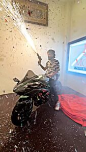 Anurag Dobhal Instagram - H2 Is Finally Here ❤️🙏🏻
Dream Poora Hohi Gaya ❤️
Shukriya brosena saarey sapney poorey complete karney ke liyey 😘💜🙏🏻
.
.
.
#theuk07rider #influencer #shotoniphone #superbikes #modified #youtuber #iphone #14promax #echo #reelkarofeelkaro #reelitfeelit #reelsinstagram #newsuperbike #hayabusa #delivery #meetup #bhopal #bmw #bmw1250gsa #gsadventure #gsa  #northsikkim #4M #mustanggt #mustang #ford #supercars #h2 #ninjah2 #delivery