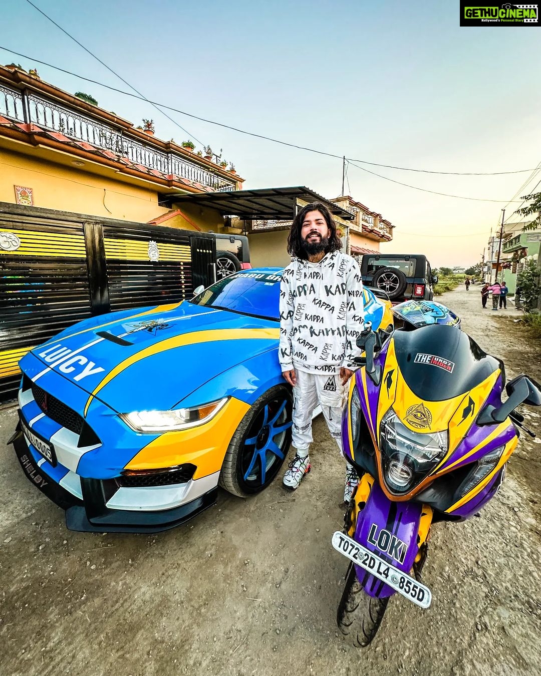 Anurag Dobhal Instagram - New Ghar 💜💙💛 . . . #theuk07rider #influencer #shotoniphone #superbikes #modified #youtuber #iphone #14promax #echo #reelkarofeelkaro #reelitfeelit #reelsinstagram #newsuperbike #hayabusa #delivery #meetup #bhopal #bmw #bmw1250gsa #gsadventure #gsa #northsikkim #4M #mustanggt #mustang #ford #supercars Dehradun, Uttarakhand