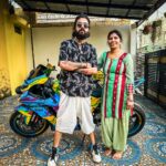 Anurag Dobhal Instagram - Kaisa Laga Babu Bhaiya Ka Style ❤️😌 . . . #theuk07rider #influencer #shotoniphone #superbikes #modified #youtuber #iphone #14promax #echo #reelkarofeelkaro #reelitfeelit #reelsinstagram #newsuperbike #hayabusa #delivery #meetup #bhopal #bmw #bmw1250gsa #gsadventure #gsa #indore #nagpur #odisha #puri #jagannath