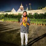 Anurag Dobhal Instagram - Happy Deepawali Sbko 💖 Jai Jagannath 💜🙏 . . . #theuk07rider #influencer #shotoniphone #superbikes #modified #youtuber #iphone #14promax #echo #reelkarofeelkaro #reelitfeelit #reelsinstagram #newsuperbike #hayabusa #delivery #meetup #bhopal #bmw #bmw1250gsa #gsadventure #gsa #indore #nagpur #odisha #puri #jagannath Jagannath Temple, Puri