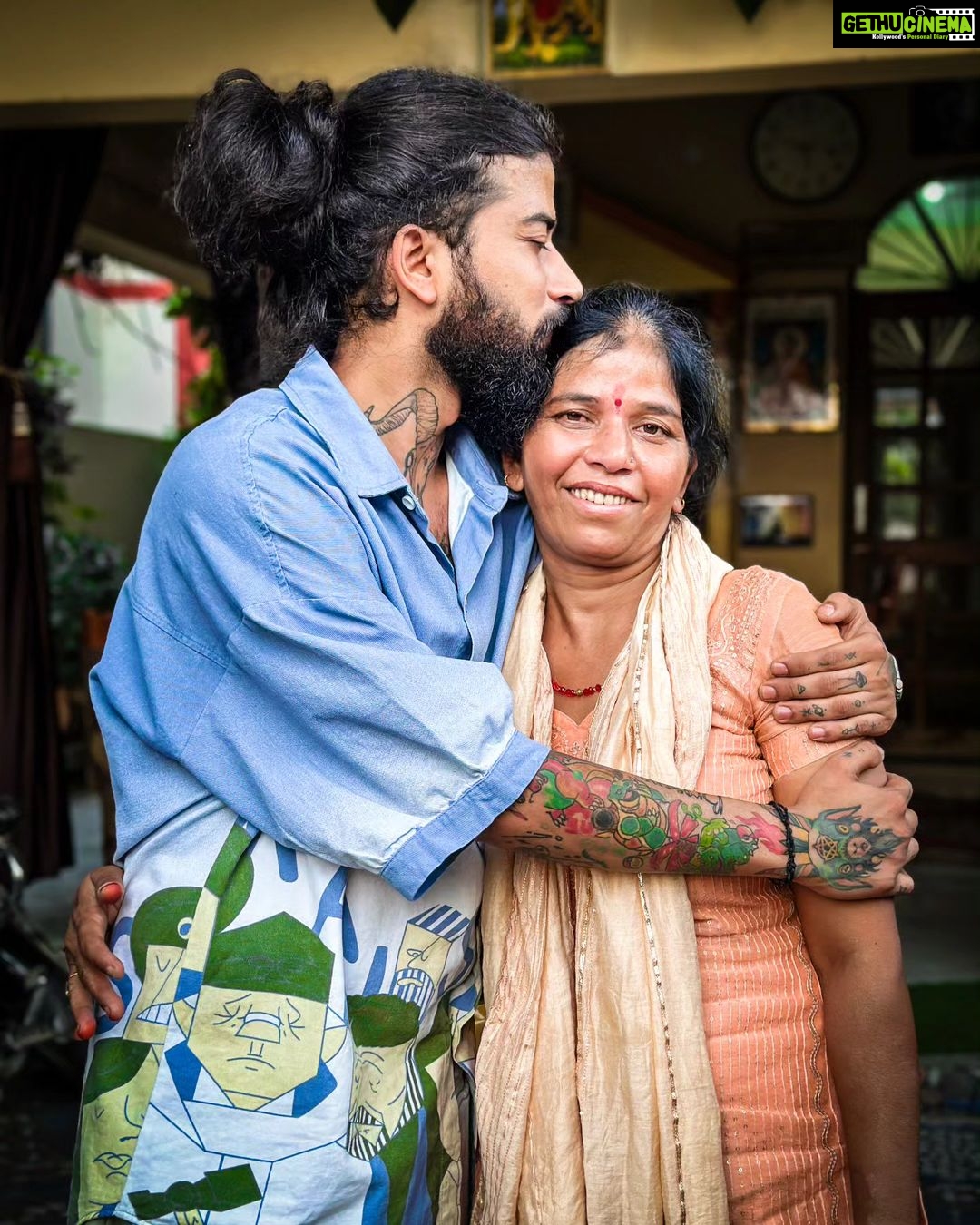 Anurag Dobhal Instagram - I love you the most meri Maa ❤🙏 . . . #theuk07rider #influencer #shotoniphone #superbikes #modified #youtuber #iphone #14promax #echo #reelkarofeelkaro #reelitfeelit #reelsinstagram #newsuperbike #hayabusa #delivery #meetup #bhopal #bmw #bmw1250gsa #gsadventure #gsa #northsikkim #4M #bmw #s1000rr #mpro #bmws1000rr #supra #supramk5 Dehradun, Uttarakhand