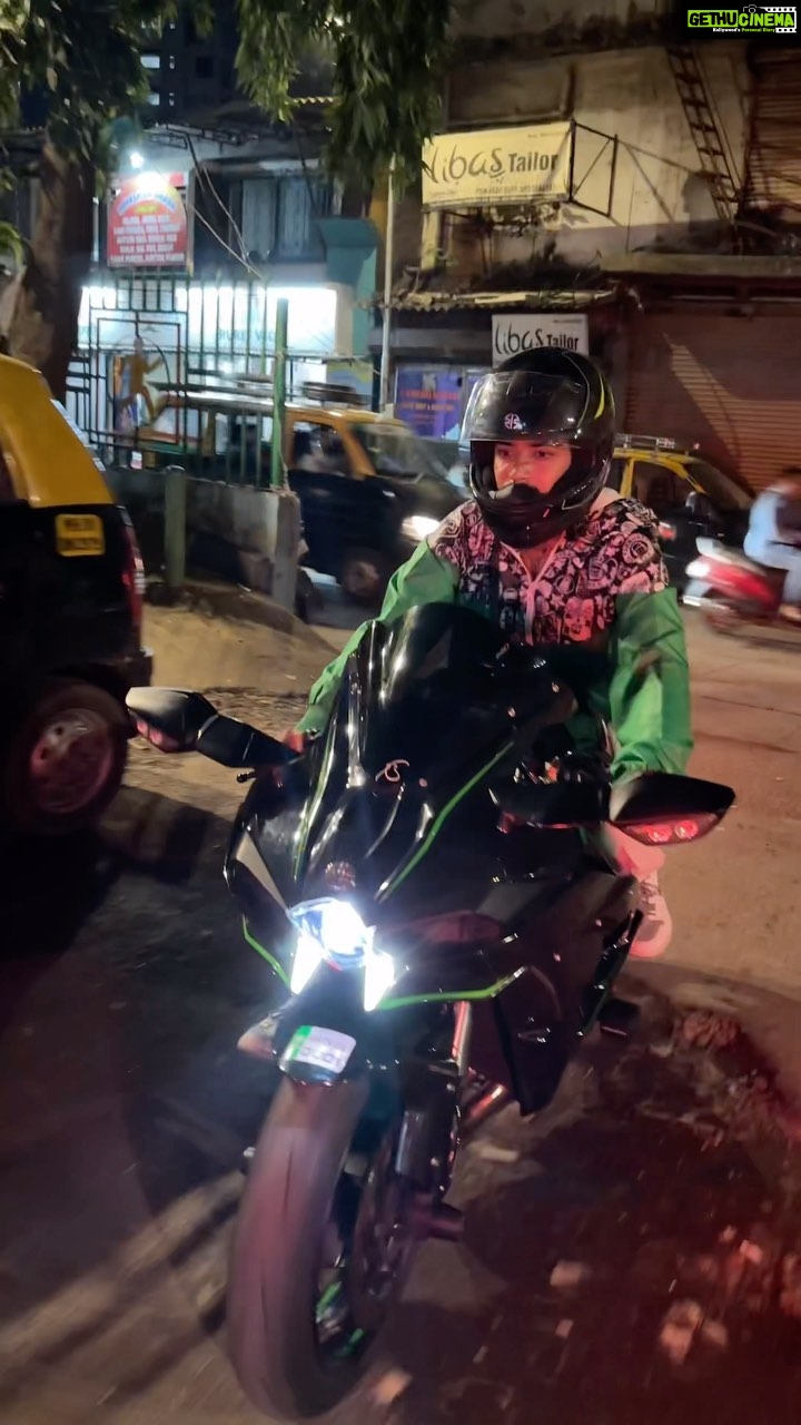 Anurag Dobhal Instagram - God Machine H2 πβ€οΈ . . . #theuk07rider #influencer #shotoniphone #superbikes #modified #youtuber #iphone #14promax #echo #reelkarofeelkaro #reelitfeelit #reelsinstagram #newsuperbike #hayabusa #delivery #meetup #bhopal #bmw #bmw1250gsa #gsadventure #gsa #northsikkim #4M #bmw #s1000rr #mpro #bmws1000rr #supra #ninjah2