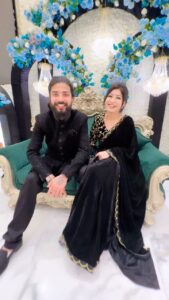 Anurag Dobhal Instagram - 👩‍❤️‍👨❤️
.
.
.
#jineypatahaiunheypatahai #shotoniphone #reelitfeelit #reelkarofeelkaro #couplegoals