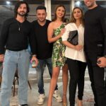 Anushka Ranjan Instagram - Happy Shiny People✨🫶 I tried my best to click as many pictures as possible but could only manage so many 🥳 Love to the ones who aren’t in these but took out the time to celebrate with me🥰 @akansharanjankapoor @adityaseal @_vaanikapoor_ @anuranjan1010 @doll_daks @archana_mayekar @natsm27 @farahkaranjia @rainajain3 @amansingh.sabharwal @shreysampat @abeermeherish21 @anitakumar_1 @ishaan_varma1 @eteepodar @karishmaktanna @varun_bangera @anushasdandekar @bhumipednekar @muizzkhan @varunbajaj_ @suved @kenghosh19 @mesunnysingh @castingchhabra @jaiswalpragya