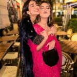 Anushka Ranjan Instagram - Happy Diwali✨🪔 Sending love and light from my beautiful family to yours🫶 London, United Kingdom