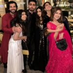 Anushka Ranjan Instagram - Happy Diwali✨🪔 Sending love and light from my beautiful family to yours🫶 London, United Kingdom