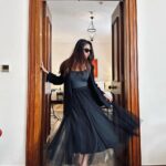 Anushka Sen Instagram - 🪄🖤