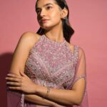 Anushka Sen Instagram - Just like magic 💜 . For Bombay Fashion Week Outfit @panihari_mumbai Jewellery @miranabymegha Styled by @stylingbyvictor @sohail__mughal___ Assisted by @styleby_antara @janvijain123 📸 @miteshsphotography Hair @hairbyradhika Makeup @makeupbysalonij