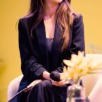 Anushka Sen Instagram - Such an amazing time representing Snapchat at Shree Ram College of Commerce in Delhi with the Global Leader of Arcadia Snapchat! It was so fun meeting some of my anushkians in Dilwaalo Ki Delhi!! #srcc #reels 📸 @celebrityface