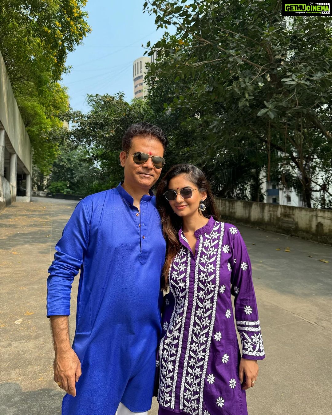 Anushka Sen Instagram - 💜🙏✨ . Wearing @houseofchikankari.in