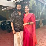 Anusree Instagram – Happy birthday Unni chettoi…..❤️❤️
@iamunnimukundan 
Wishing you a year ahead filled with success and happiness 😊❤️🎂🎉🙏

#birthday #happiness #home #celebration Ottapalam