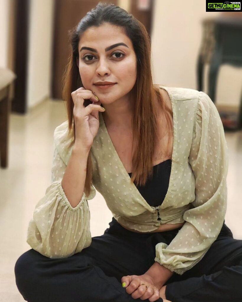 Anusree Instagram - "Home is where you can sit comfortably, kick back, and just be yourself." 📷 @ajingsam #home #beyourself