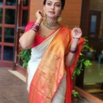 Anusree Instagram – Iam always as fresh as my saree.. 🥰🥰

MaH @pinkyvisal 
Click @mahesh_bhai 
Saree @iha_designs 
Blouse Design @sabarinathk_ 
Perfect stiching @vasudevan.arun 
Accessories @varuthri_findings