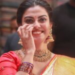 Anusree Instagram – Candid time!!!

MaH @pinkyvisal 
Outfit @iha_designs 
Click @sreeraj_capture 
Blouse design @sabarinathk_ 
Perfect stitching @vasudevan.arun 
Accessories @varuthri_findings