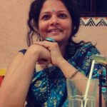 Anuya Bhagvath Instagram – Durgashtami !#dramaqueen #actor #anuya #blue #bindi #saree