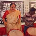 Aparajita Auddy Instagram - পুজোয় যদি ঢাক না বাজালাম লাভ কি হল।#Instagram #festival #durgapuja#dhakk