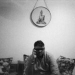 Apoorva Arora Instagram – दोस्त etc #shotonfilm 
1- Sharvi stood still for half a second 
2- Laundry and taxes ✔️ 
3- Gunjan from a different era 
4- Some lady I’ve to call mom 
5- Pranav and Nupur 
6- Mario Puzo iske sapne mein aaya tha kehta.. #iykyk
7- Tanasha on Ganesh Chaturthi 
8- Clinton on Rakshabandhan 
9- Rohit/Kabir 
10- Besarpaer x Yugm

🎞️- sincity @zhenwei.film