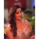 Apurva Nemlekar Instagram – Some candid shots by @prasadtt1 
Thank you 😊
.
Styled by – @pratibimb_by_ashwinibhosale_14
@pratibimbtherentalboutique 

Jewellery – @apoorvacollections.in 
.
#apurvanemlekar #aartigharagharatali #StarPravah #candid #candidphotography #saavni💃 #premachigoshtaonstarpravah
