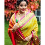 Apurva Nemlekar Instagram - . उत्सव नवरात्रीचा उत्सव स्त्री-शक्तीच्या कर्तृत्वाचा नवरात्रौत्सवाच्या मनःपूर्वक शुभेच्छा. . Day 5 - yellow . Jewellery - @apoorvacollections.in . #apurvanemlekar #navratri #navratri2023 #yellow