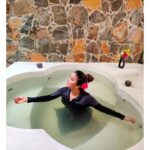 Apurva Nemlekar Instagram - . Relax and rejuvenate as many times as needed ! . #apurvanemlekar #relax #rejuvenation #blackdress #jacuzzi #vacation #apurvanemlekarfans #hazeleyes #ladyofwords Kondan 'The Retreat'