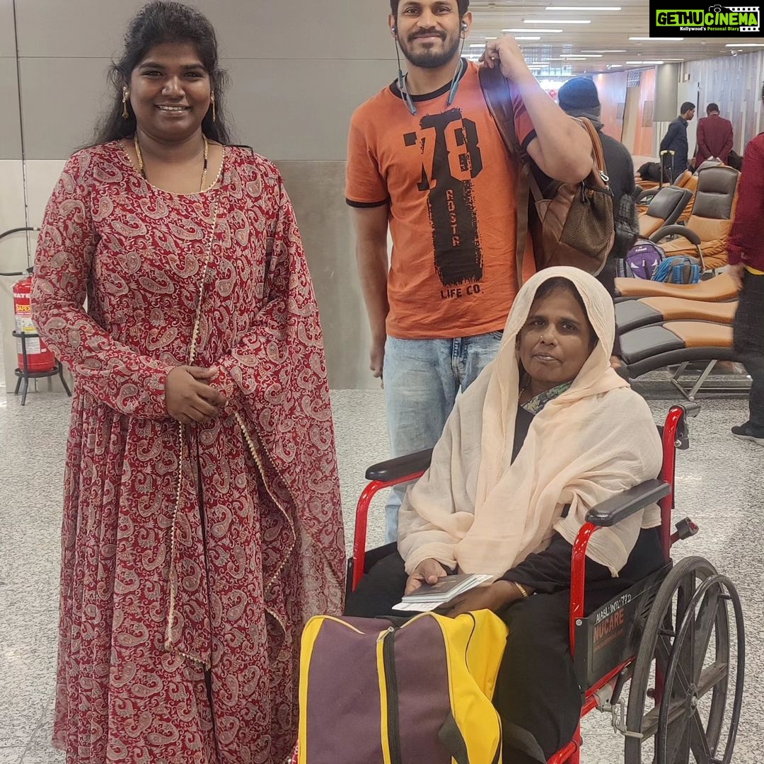 Aranthangi Nisha Instagram - சவுதி அரேபியா வந்தாச்சு மக்களே நாளைக்கு தமாம் இல்ல கண்டிப்பா உங்களை எல்லாம் சந்திக்கிறேன் நிகழ்ச்சிக்கு வாங்க