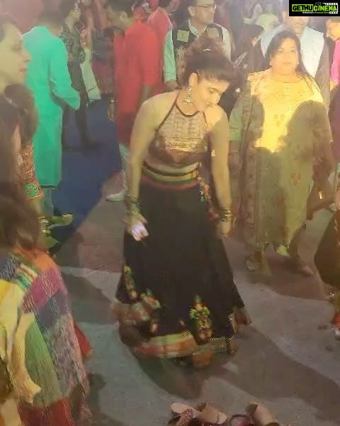 Archana Instagram - #jaimatadi thank you @parthivgohil9 @manasi_parekh π―π«πππ»ππ»ππ»ππ» Even though dint get the math of 3steps forward 2backward one twirl β¦ but DANCE makes the sole to soul happy for sure & to share these magical moments with our gang of over enthu friends who were full fire crackers in the fooor β¦. THESE GARBA scenes d only going to get bigger and grander β¦ start training to join in Hahahahah LAST SLIDE IS BABA FALOODA by far one of the best I have had & the pista one is less sweet so it was rocking Nesco IT Park - Goregaon E