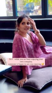 Archana Gupta Instagram - Don’t dwell and wait for someone to keep you happy all the time, start enjoying your own company 🫶🏻🥰
.
.
.
.
.
.
.
.
.
#trendingnow #fyp #love #tuesdaythoughts #enjoyyourowncompany #loveyourself #status #archannaguptaa #happysoul #happymoments