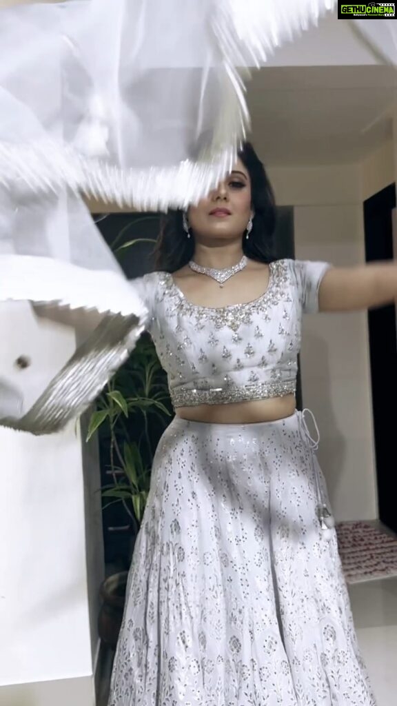 Archana Gupta Instagram - 🥰🥰🥰🥰🥰🥰 . . . . . . . . . . #trendingnow #reels #instareels #fashionreels #asthetic #ethnicwear #archannaguptaa #grwm #ootdindia #indianbeauty #indianactress #lehengalove #dimondjewellery #reelitfeelit #festivevibes #festivewear #girlsfashion #reelsvideo Mumbai, Maharashtra