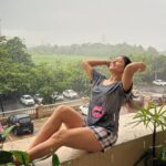 Archana Gupta Instagram - Finally got the chance to drench in the Rain 🌧️ By the way it’s a view from our new Home 🏡 ❤️ . . . . . . . #rain #love #saturday #happiness #photos #randomclick #happymode #nomakeupneeded #nofilter #bereal Mumbai, Maharashtra