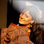 Archana Gupta Instagram – Mujhe Chand Chahiye…..
.
Photo courtesy @cksince86
.
.
.
.
.
#photoshoot #photoeveryday #sareelove #archannaguptaa #actress #indianwear #naturallight  #portraits #photogram #love #moonmission #instaphoto Mumbai, Maharashtra