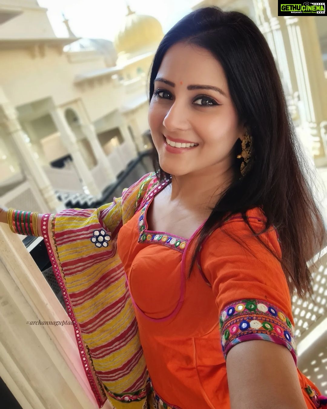 Archana Gupta Instagram - I have many reasons to be happy 🫶 Stay Happy Folks #lotsoflove 😊 . . . . . . . . #grateful #happysoul #magicalmoments #tbtphoto #throwback #archannaguptaa #indianactress #desigirl #photoshoot #photographers_of_india #bhfyp #summerfashion #lehengalove #fashiongram #rajasthan #udaipurdiaries #incredibleindia The Oberoi Udaivilas, Udaipur