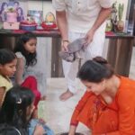 Archana Gupta Instagram - Little girls are believed to be the avatar of Goddess Durga on earth and worshipped on Durga Ashtami and Maha Navmi. In Hindu religious beliefs Little girls are regarded as symbolic of Mother Goddess’ avatars on this day. Children across the universe are considered the purest form of humans. So people hold Kanya Puja to worship and acknowledge the pure soul. I thoroughly enjoy this festival and connect with purest form of Maa Durga 🙏🚩 🙏🚩JAI MATA DI 🚩🙏 . . . . . . . . . . #kanyapujan #navratri #maadurga #goddess #hinduculture #culture #rituals #devi #kids #sanatandharma #archannaguptaa #devotion #prayers #reels #trendingaudio #reelsindia #reelitfeelit #worship #hinduism #🙏 #status #happiness #lifeisbeautiful #incredibleindia Mumbai, Maharashtra