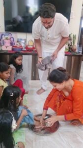 Archana Gupta Instagram - Little girls are believed to be the avatar of Goddess Durga on earth and worshipped on Durga Ashtami and Maha Navmi. In Hindu religious beliefs Little girls are regarded as symbolic of Mother Goddess’ avatars on this day.  Children across the universe are considered the purest form of humans. So people hold Kanya Puja to worship and acknowledge the pure soul. I thoroughly enjoy this festival and connect with purest form of Maa Durga 🙏🚩
🙏🚩JAI MATA DI 🚩🙏
.
.
.
.
.
.
.
.
.
.
#kanyapujan #navratri #maadurga #goddess #hinduculture #culture #rituals #devi #kids #sanatandharma #archannaguptaa #devotion #prayers #reels #trendingaudio #reelsindia #reelitfeelit #worship #hinduism #🙏 #status #happiness #lifeisbeautiful #incredibleindia