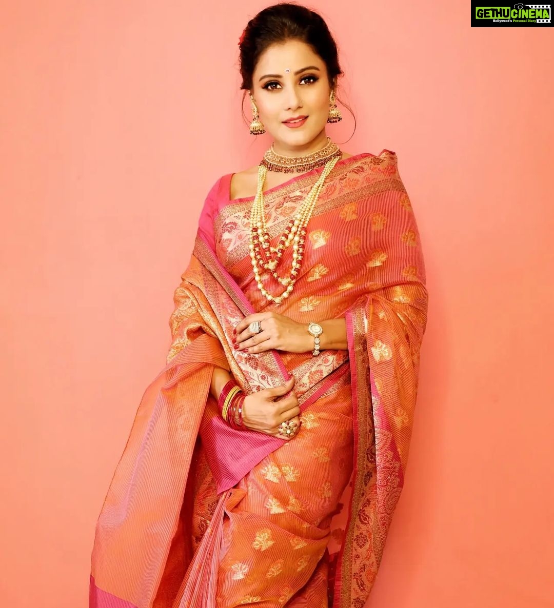 Archana Gupta Instagram - My nine colours of Navratri... . Which colour would you choose? . . . . . . . . . #navratrispecial #navratricollection #navratri2023 #archannaguptaa #sareelover #sareefashion #indianfashion #coloursoflife #beautifulgirls #girlsfashion #festiveseason #photos #instaphoto #instadaily Mumbai, Maharashtra